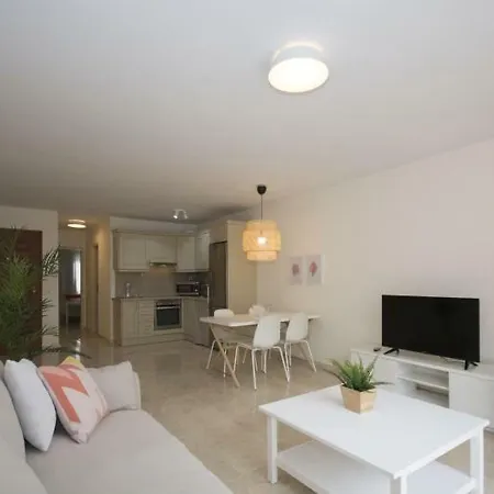 Apartment In Mar *